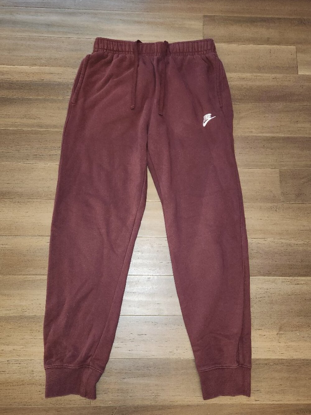 Nike Club Fleece joggers,  Men's Medium